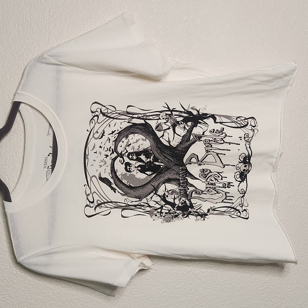 Tim‎ Burton's Corpse Bride crop tshirt, size XL